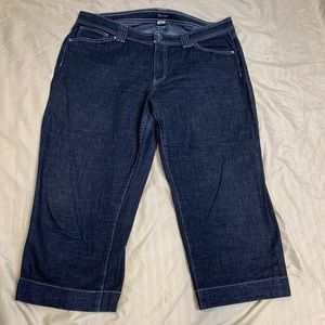 WHBM denim crop pant. Women’s 14